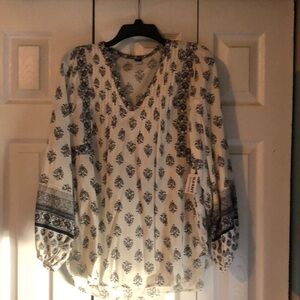 Long sleeve printed poet swing blouse